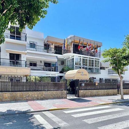 Apartamentos Turisticos Santo Rostro Chipiona Luaran gambar