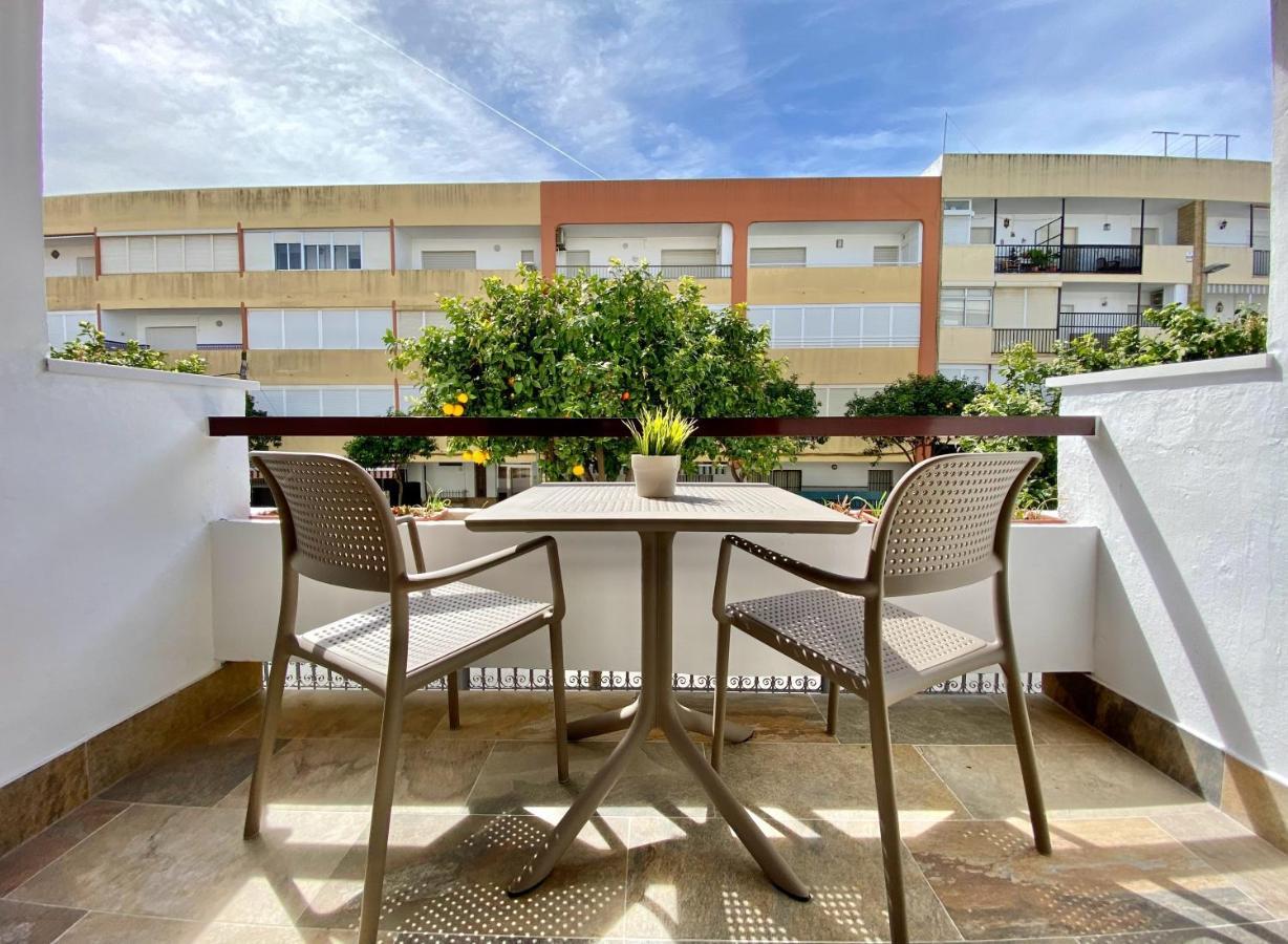 Apartamentos Turisticos Santo Rostro Chipiona Luaran gambar
