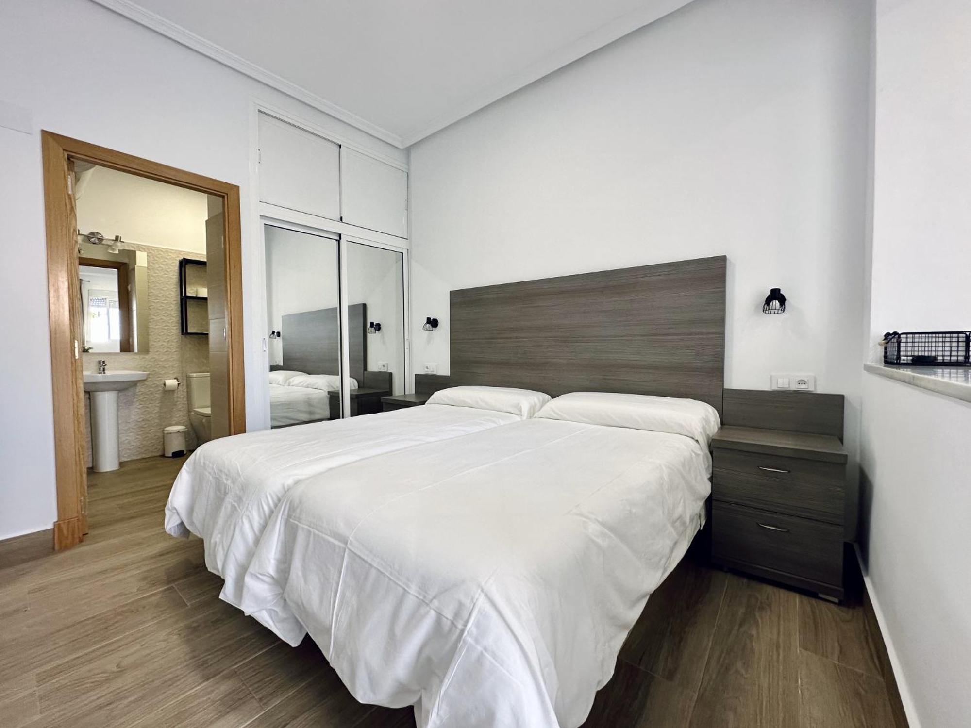 Apartamentos Turisticos Santo Rostro Chipiona Luaran gambar