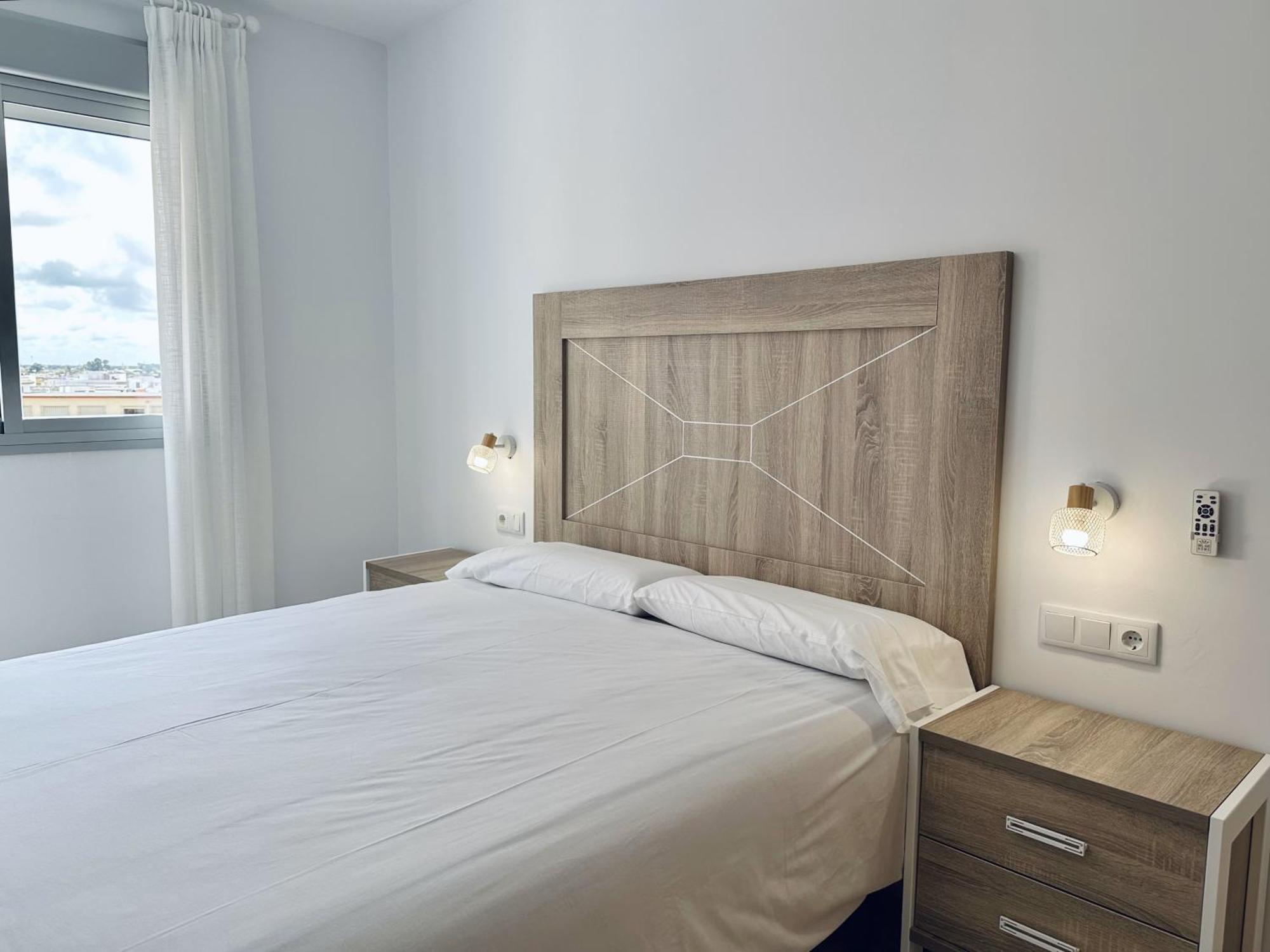 Apartamentos Turisticos Santo Rostro Chipiona Luaran gambar
